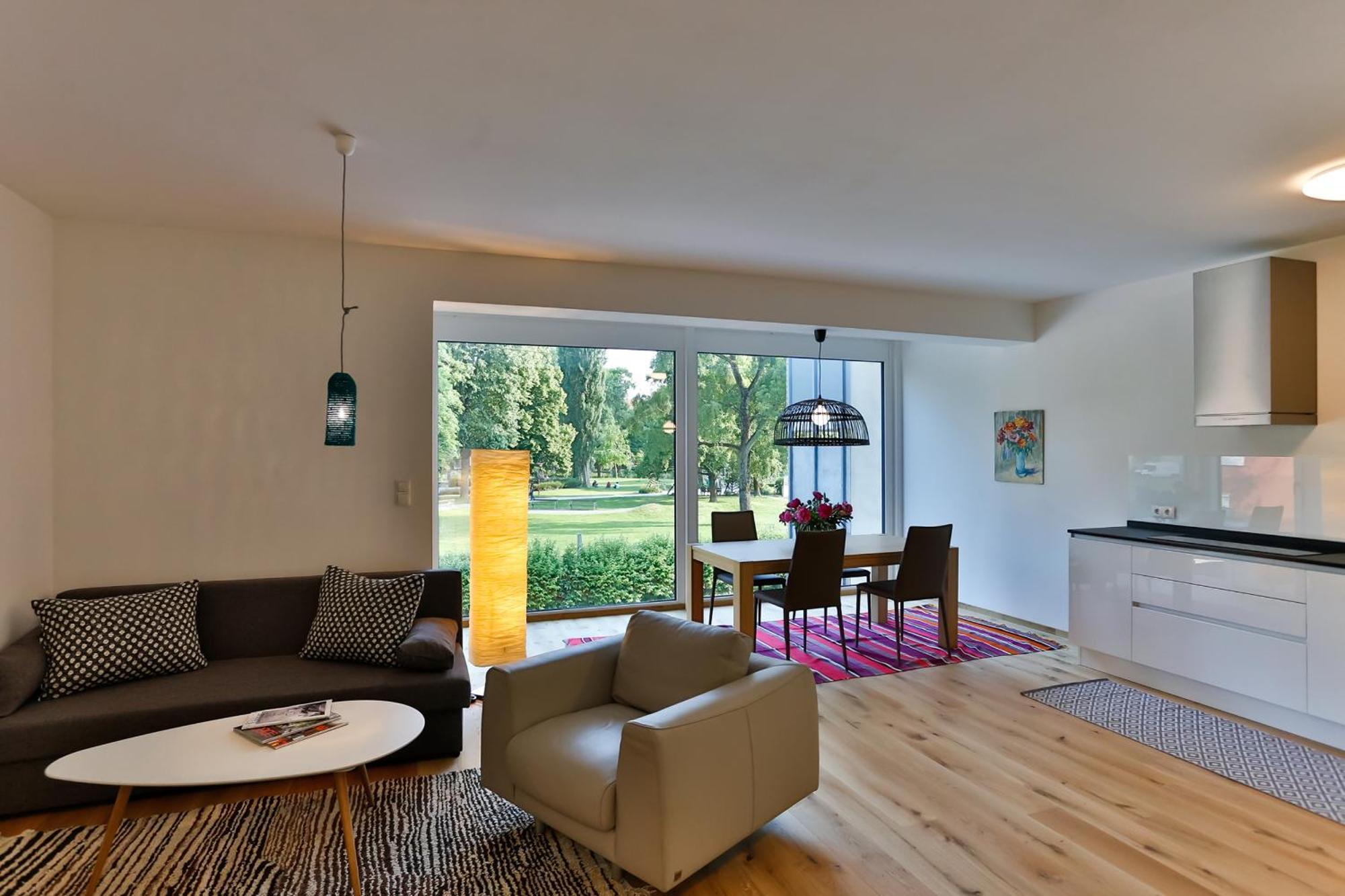 Apartment Parksuites